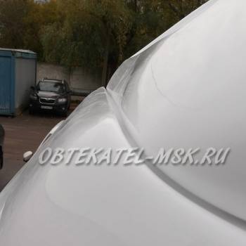 Проверить, нет ли касания верхней и нижней части.