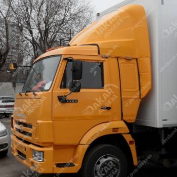 Обтекатель на КамАЗ 4308 желтый без спальника с боковыми