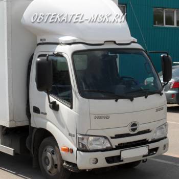 Спойлер (обтекатель) Дакар на Хино 300 (Hino 300) узкая кабина